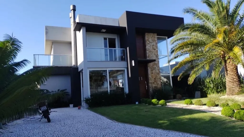 Casa em condomínio 5 dormitórios à venda no bairro Quintas Da Lago em Xangri-lá - imovel 11047