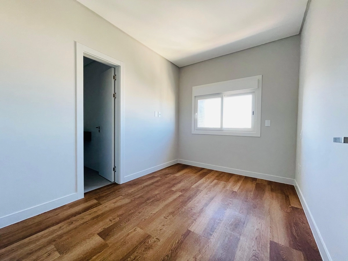 Apartamento 3 dormitórios à venda no bairro Centro em Capão Da Canoa - imovel 11915