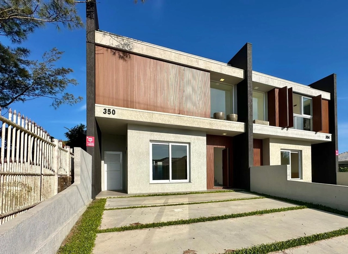 Casa 3 dormitórios à venda no bairro Zona Nova em Capão Da Canoa - imovel 12044