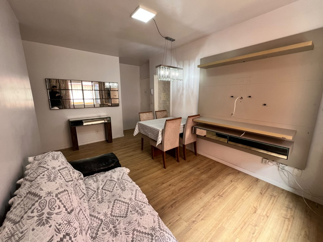 Apartamento 2 dormitórios à venda no bairro Centro em Capão Da Canoa - imovel 13239