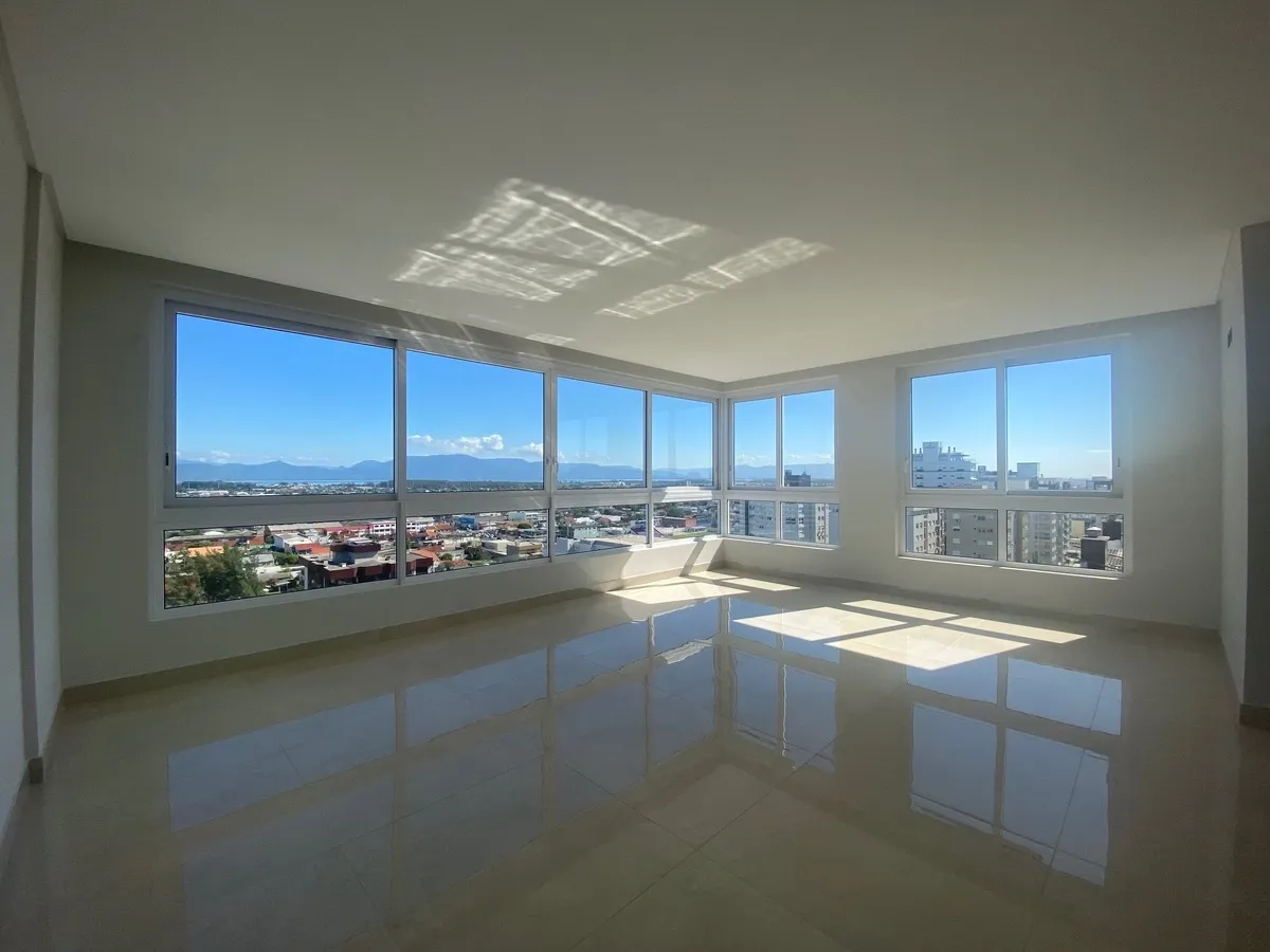 Apartamento 3 dormitórios à venda no bairro Centro em Capão Da Canoa - imovel 9536